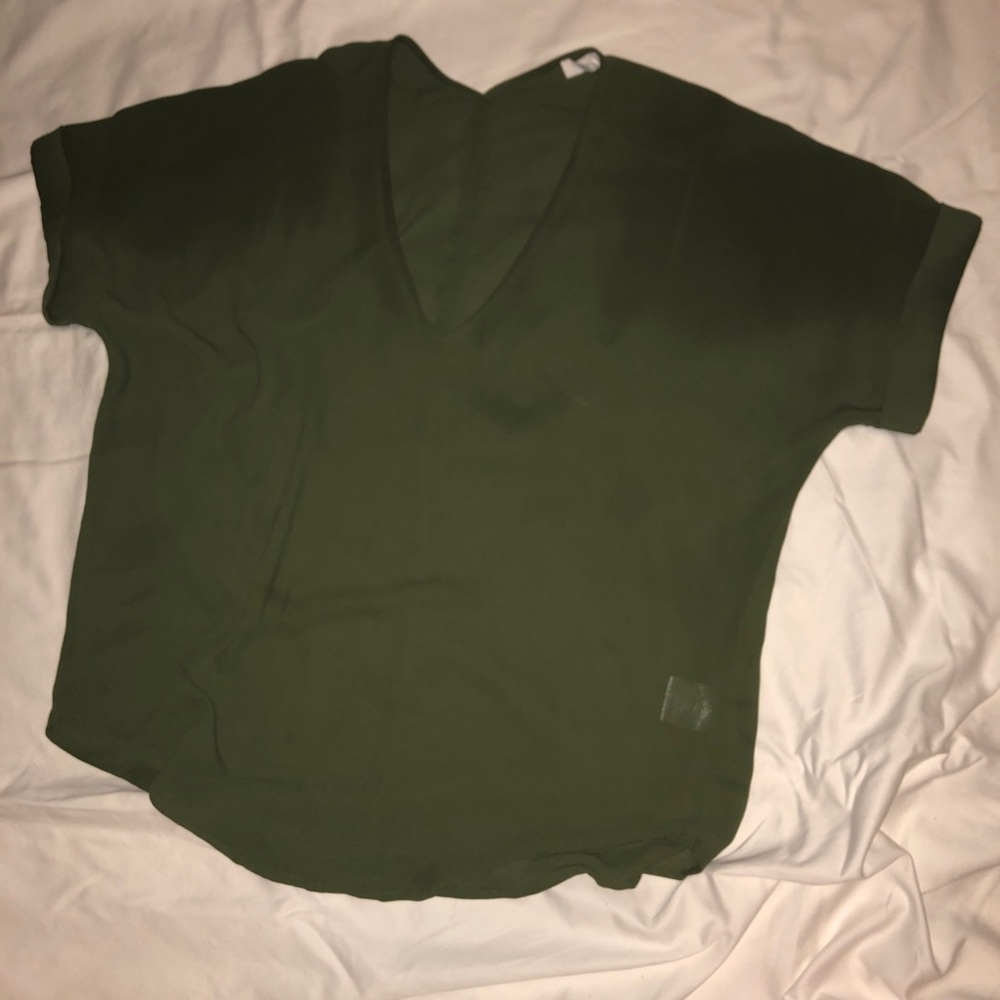 Small lush flowy shirt
